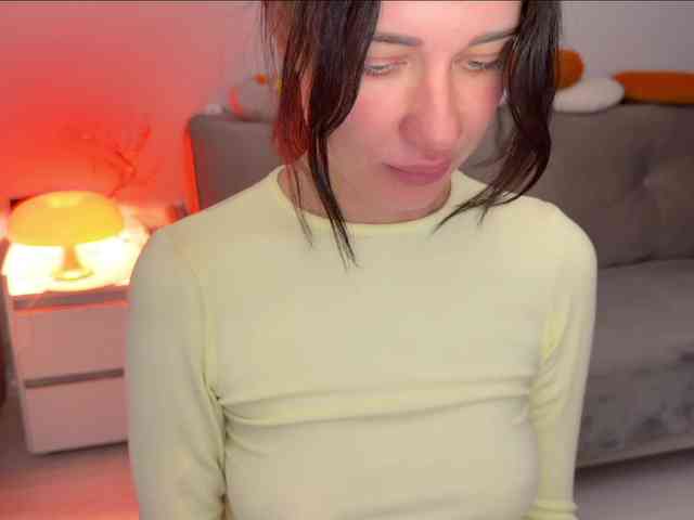 KiraLeo webcam
