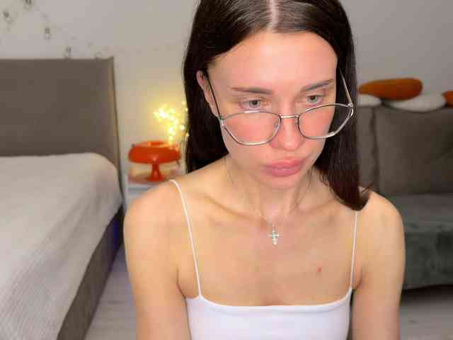 KiraLeo