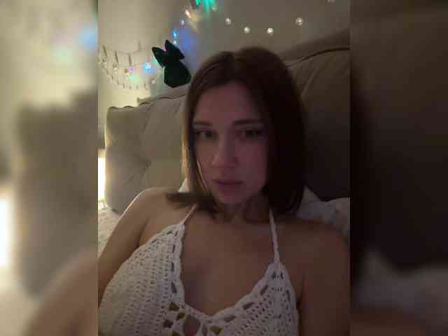 KiraLeo webcam