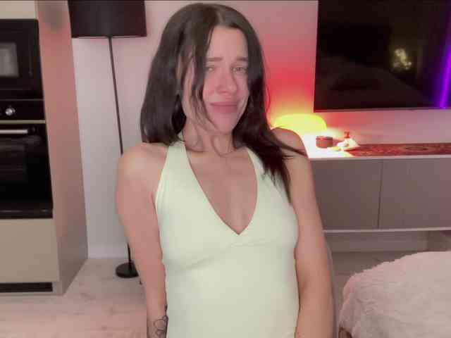 KiraLeo webcam