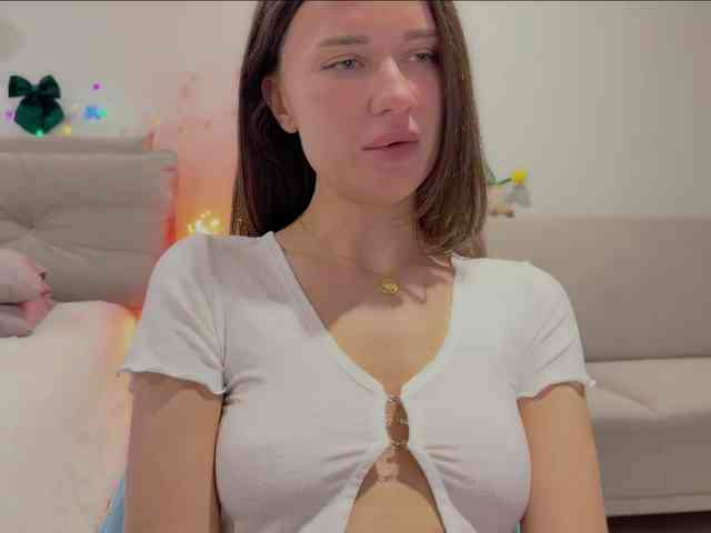 KiraLeo webcam