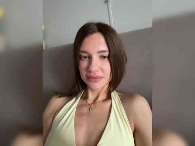 KiraLeo webcam