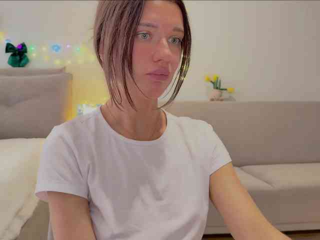 KiraLeo webcam