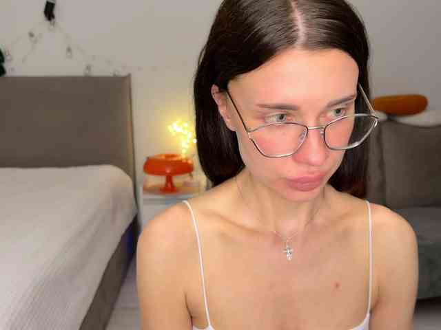 KiraLeo