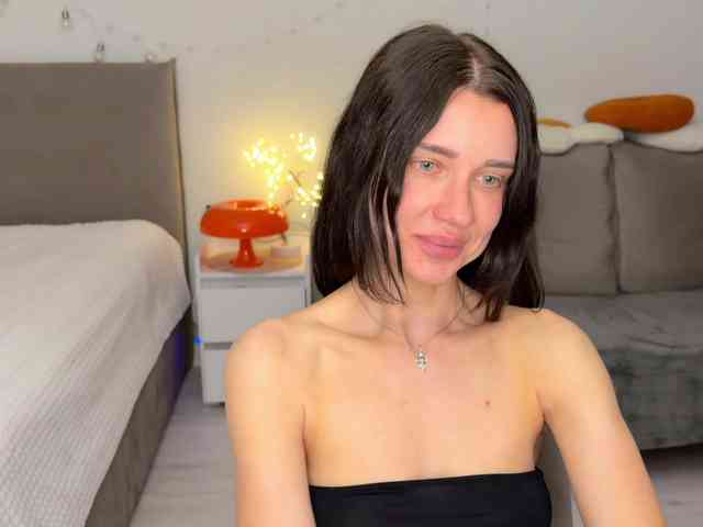 KiraLeo