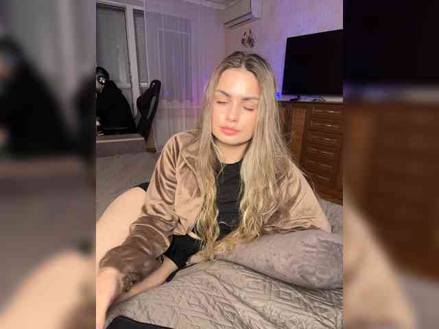 Модель: TwoPlay