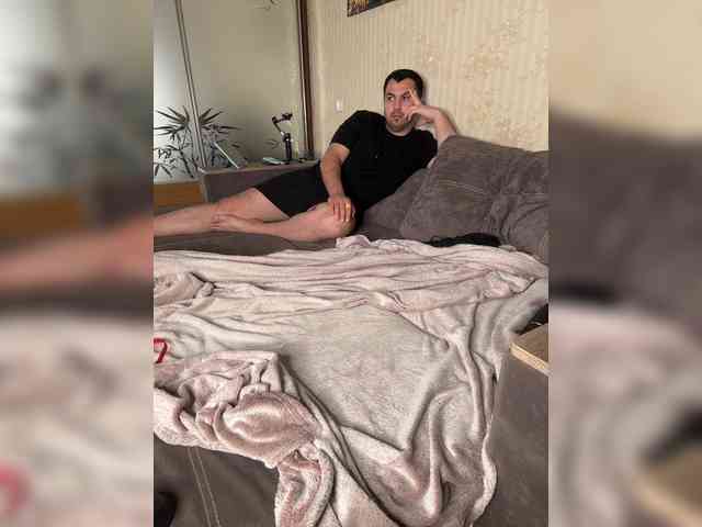TwoPlay's webcam live show
