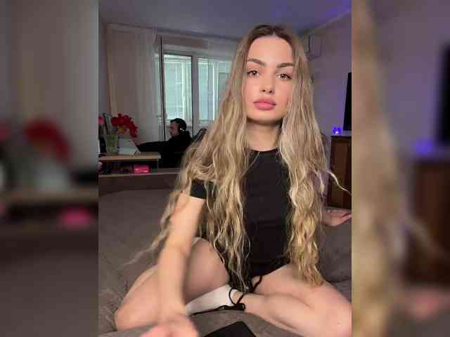 Модель: TwoPlay