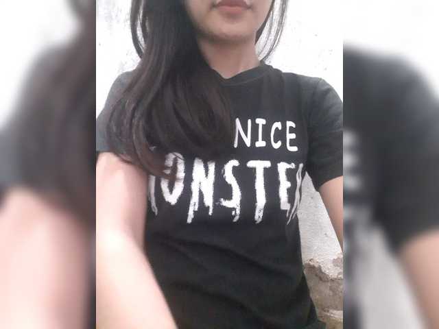 Jenny-99's BongaCams show and profile