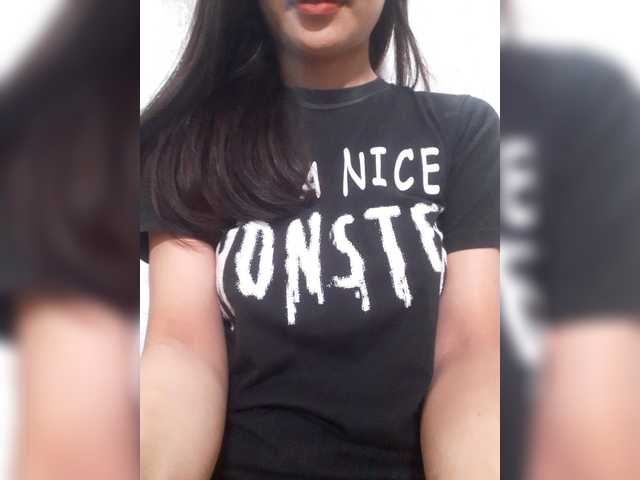 Jenny-99's BongaCams show and profile