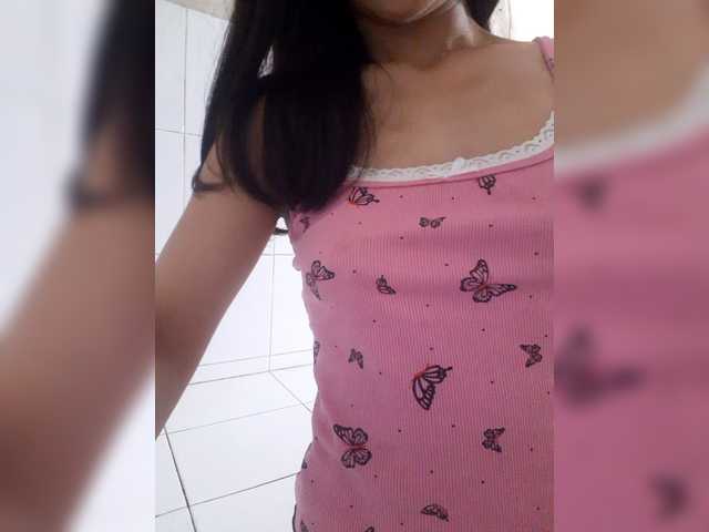 Jenny-99's BongaCams show and profile