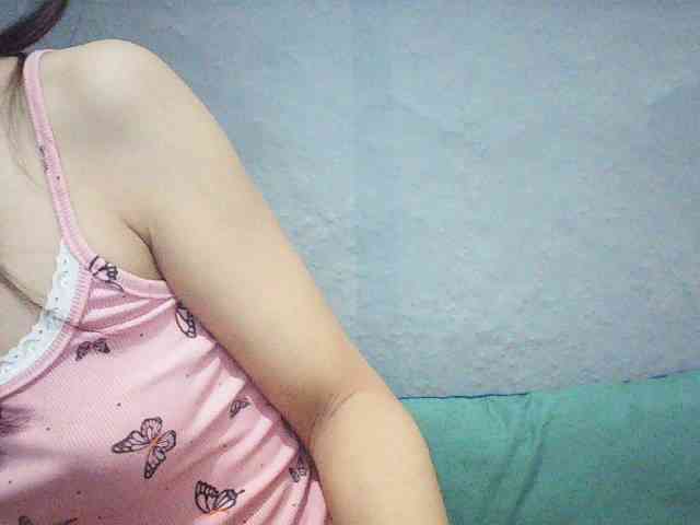 Jenny-99 webcam