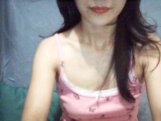 Jenny-99 webcam