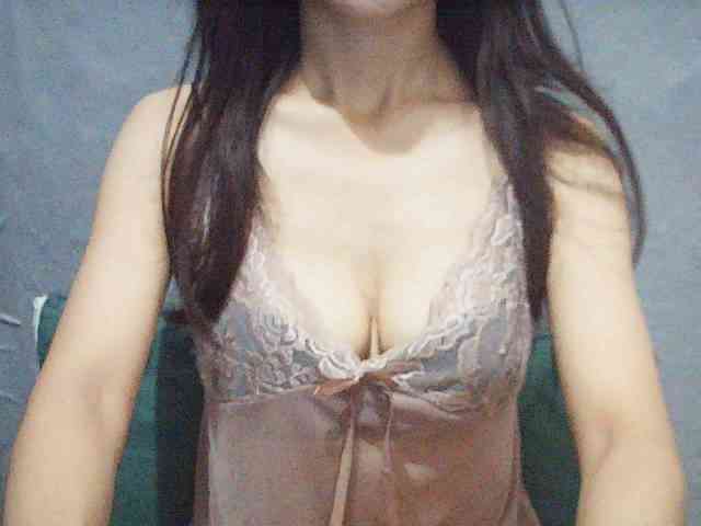 Jenny-99 webcam