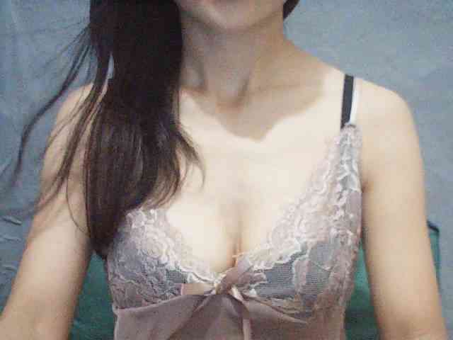 Jenny-99 webcam