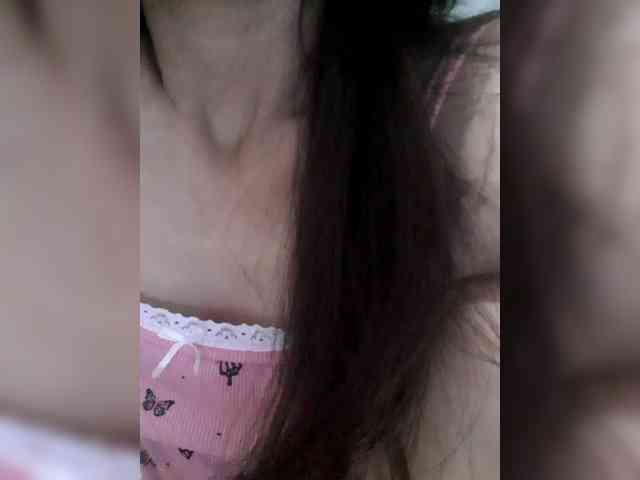 Jenny-99 webcam