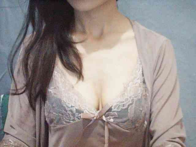 Jenny-99 webcam