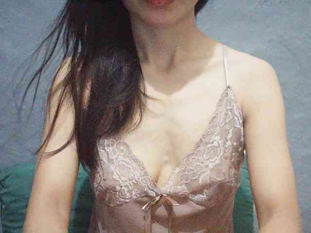 Jenny-99 webcam