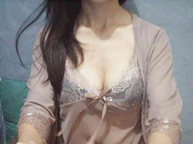 Jenny-99 webcam