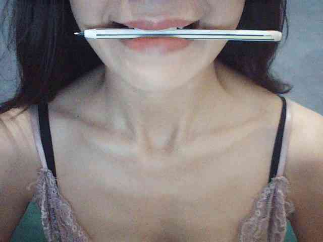 Jenny-99 webcam