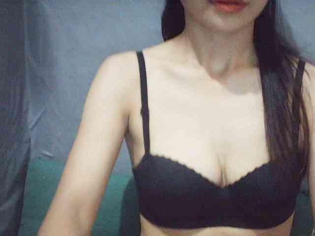 Jenny-99 webcam