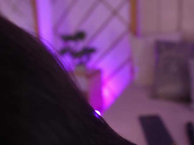 lyrabellini live webcam show