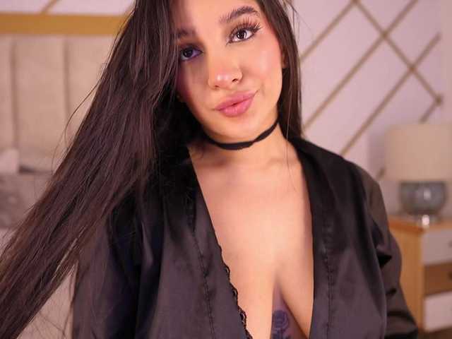 lyrabellini live webcam show