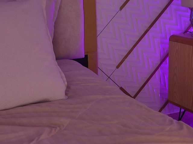 lyrabellini live webcam show
