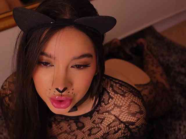 lyrabellini webcam