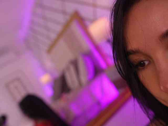 lyrabellini webcam