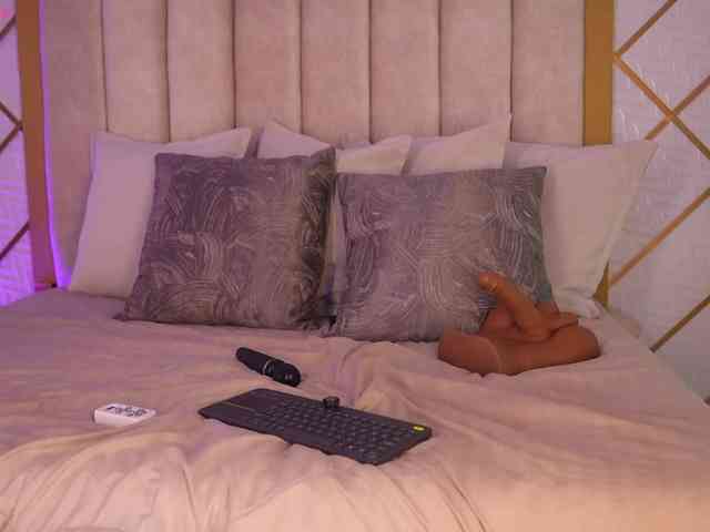 lyrabellini webcam