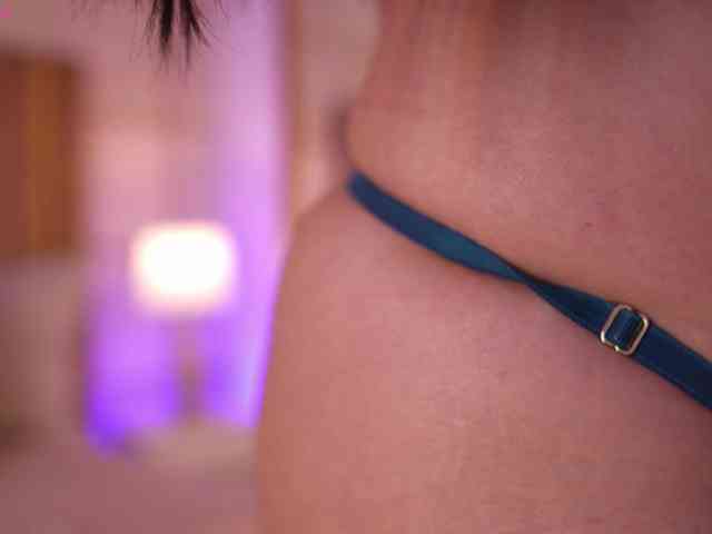 Modelo: lyrabellini