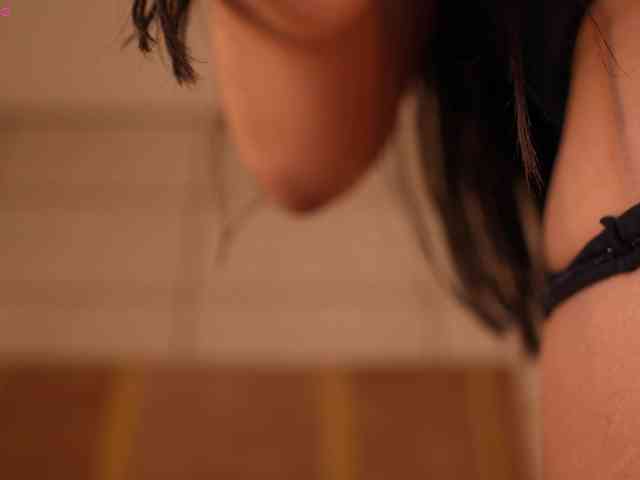 lyrabellini webcam