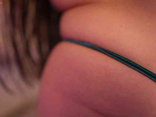 lyrabellini webcam