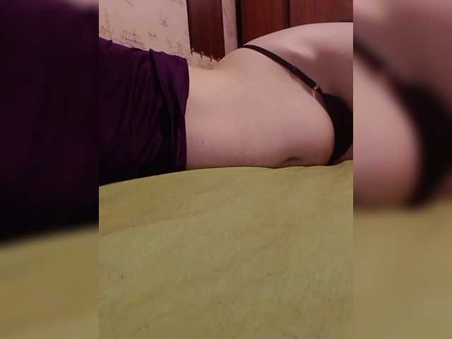 Avrori live cam on BongaCams