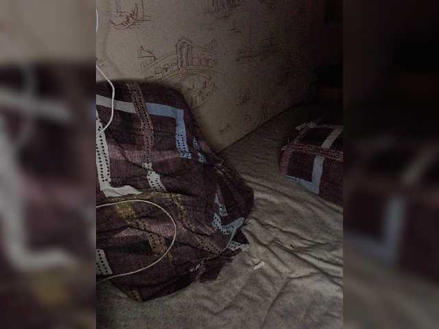 Avrori live cam on BongaCams