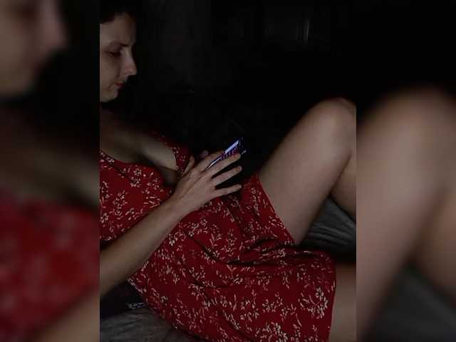 Avrori live cam on BongaCams