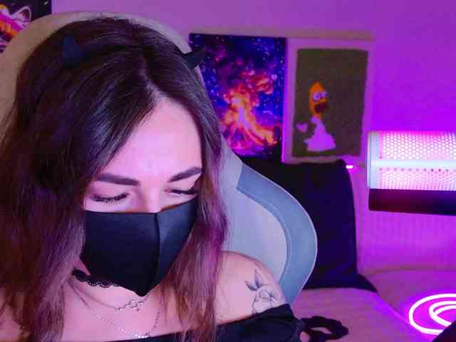 NightMint Live Webcam on BongaCams