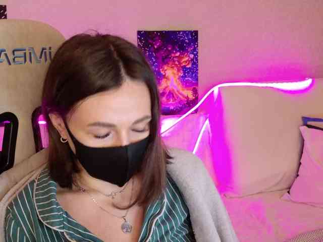 NightMint webcam