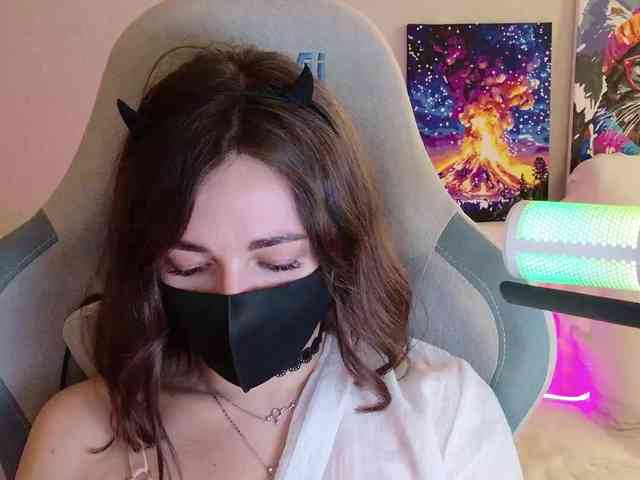 NightMint Live Webcam on BongaCams