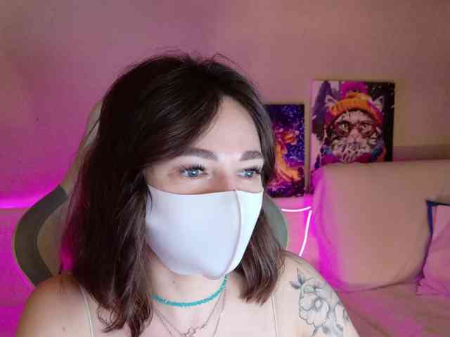 NightMint webcam