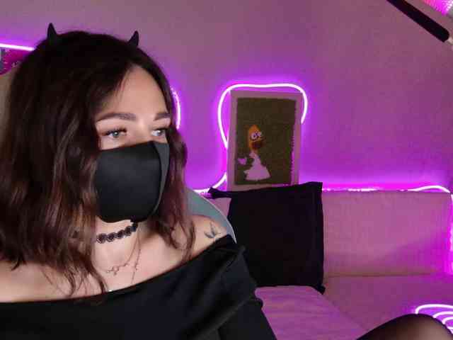 NightMint webcam