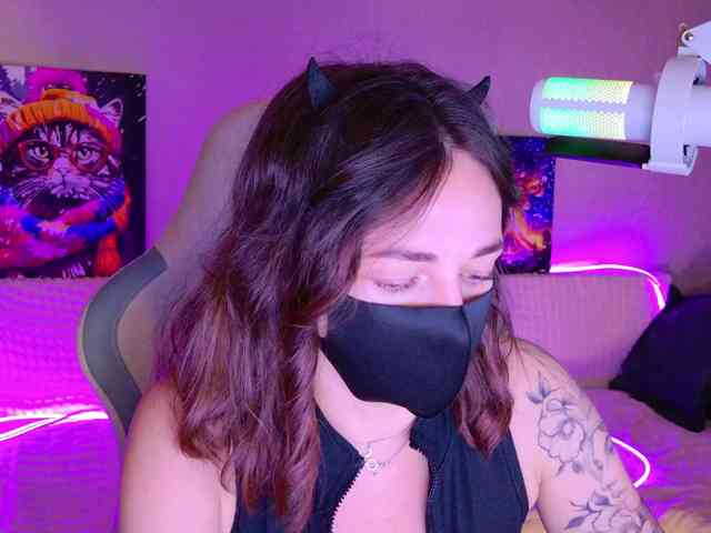 NightMint webcam