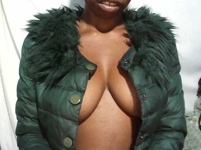 Anal-84 live cam on BongaCams