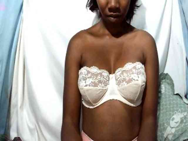 Anael-81 webcam
