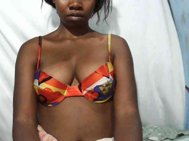Anael-81 webcam