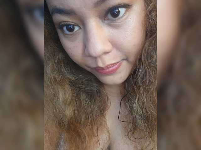 DianeHansen10 live cam on BongaCams