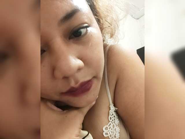 DianeHansen10 live cam on BongaCams