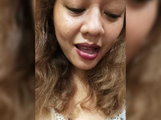 DianeHansen10 live cam on BongaCams