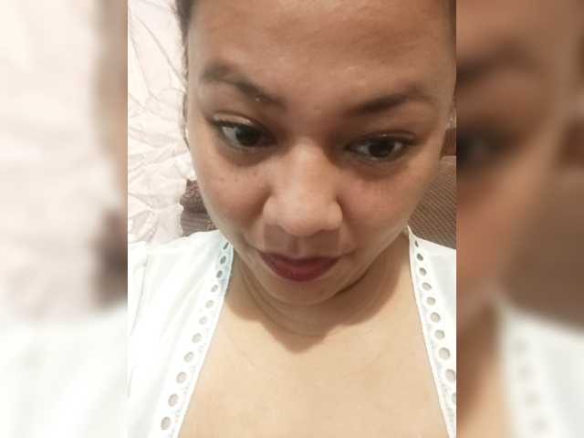 DianeHansen10 live cam on BongaCams